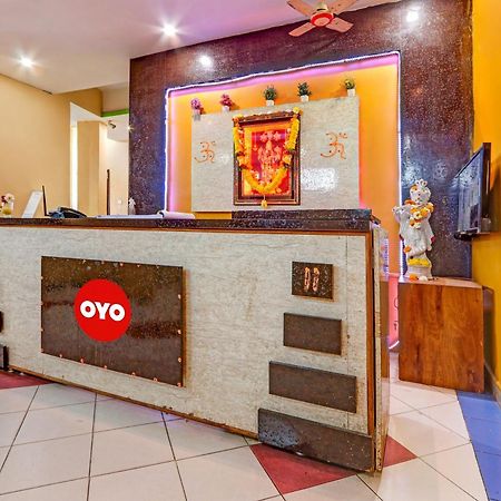Oyo Flagship Hotel Samruddhi Lodge Nirmal  Exterior foto